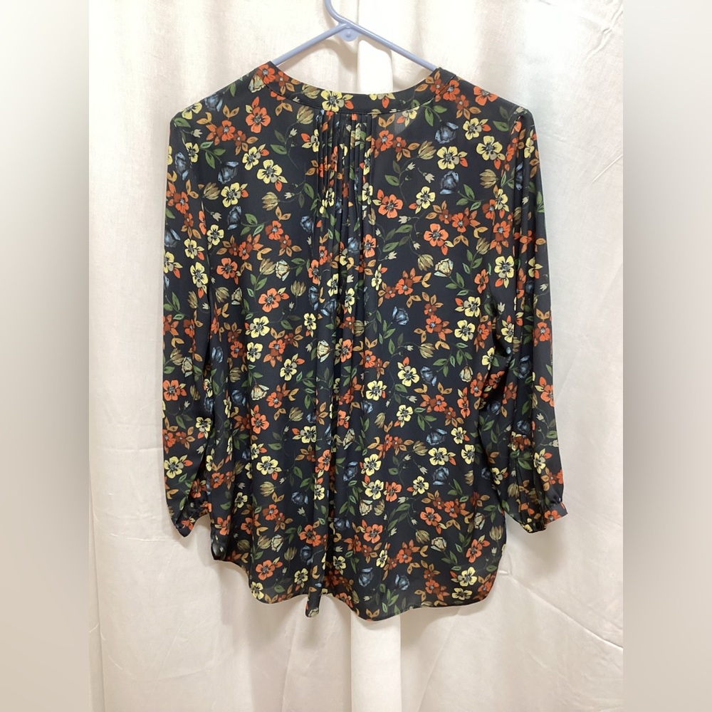 Floral Button-Up Blouse - Black and Orange - Picture 5 of 5